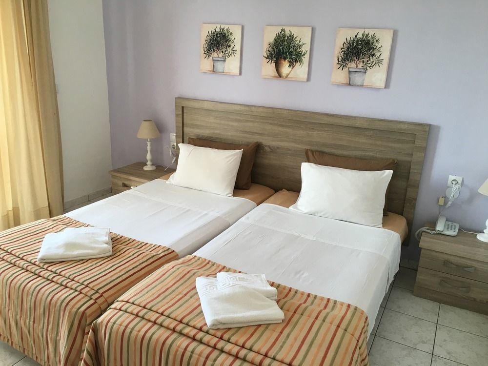 Zorbas Hotel Херсонісос Екстер'єр фото
